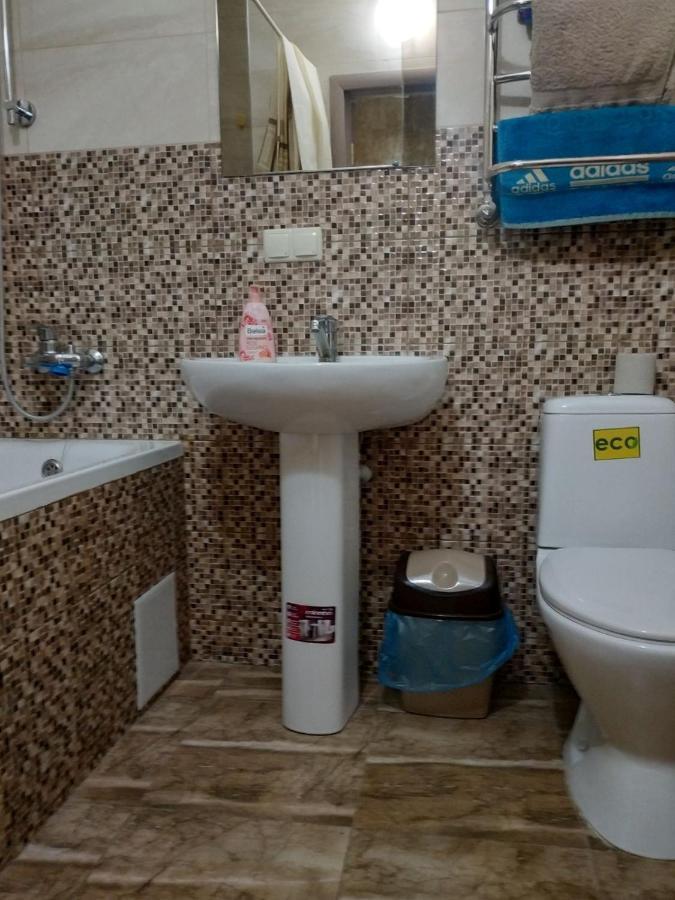 Апартаменти В Новому Будинку В Самому Центрi Khmelʼnytsʼkyy Εξωτερικό φωτογραφία